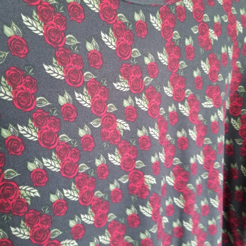 NWT LuLaRoe Irma Top Rose Print